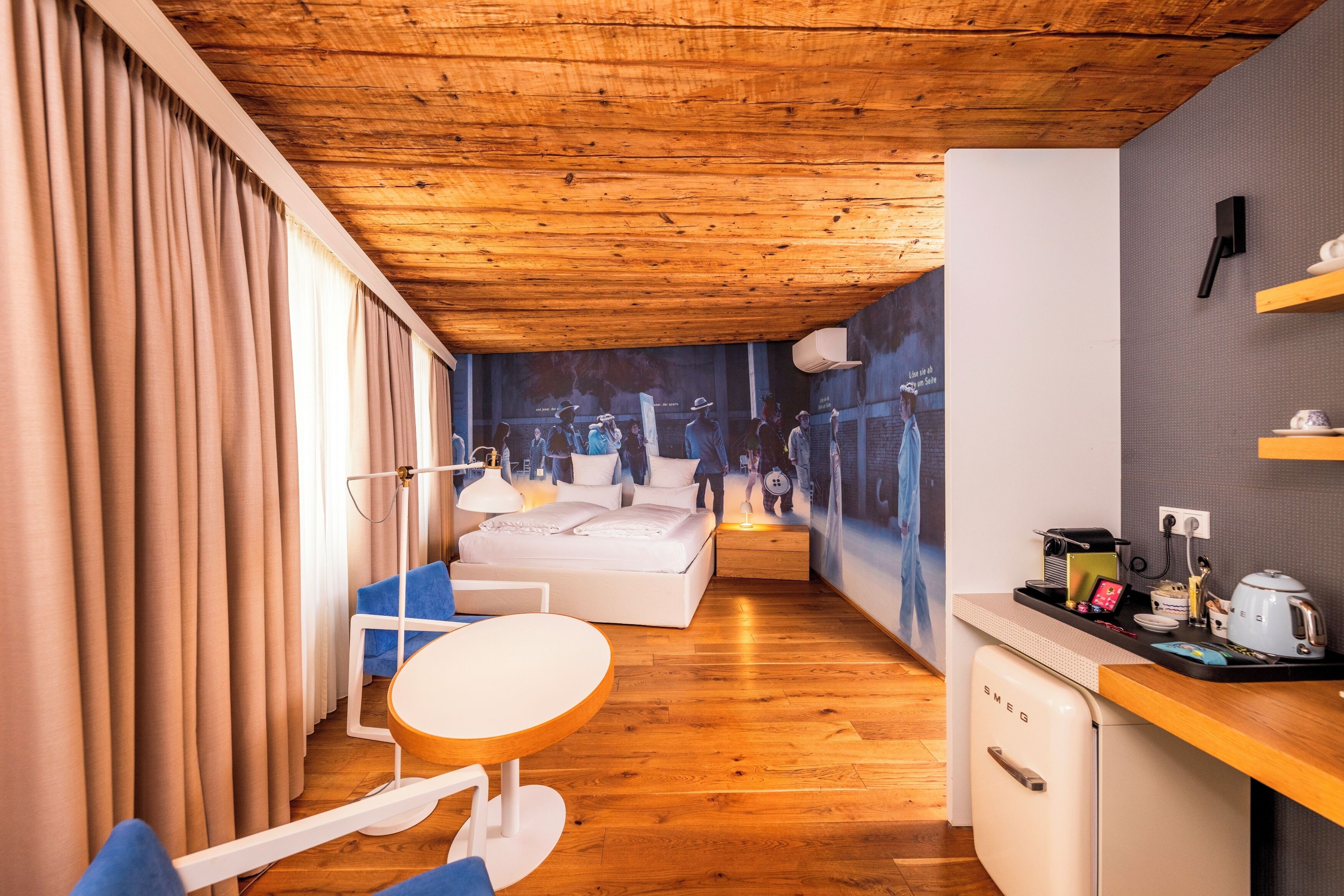 주니어 스위트 | 고급 침구, 미니바, 객실 내 금고, 각각 다른 스타일의 인테리어