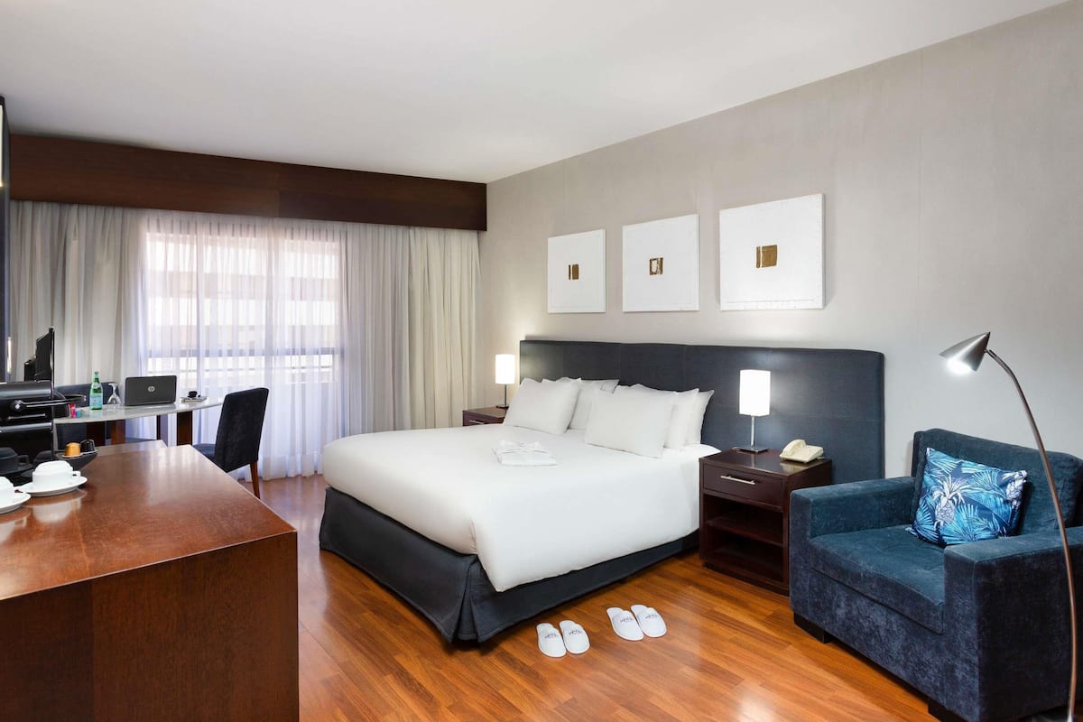 Literie de qualité supérieure, minibar, coffres-forts dans les chambres