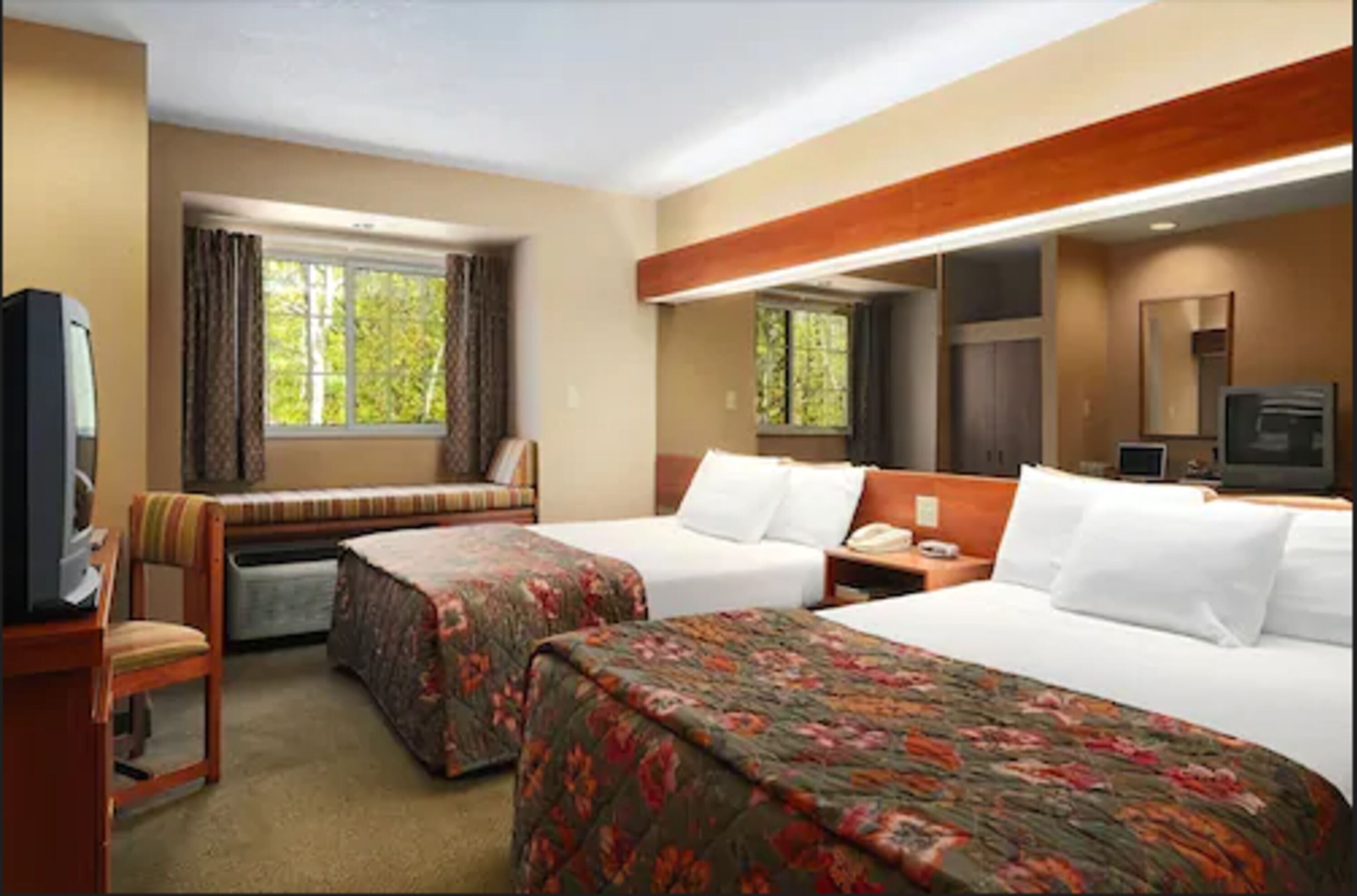 In-room safe, desk, iron/ironing board, free cots/infant beds