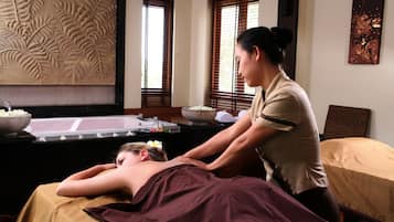 Couples treatment room(s), sauna, hot tub, body treatments, aromatherapy