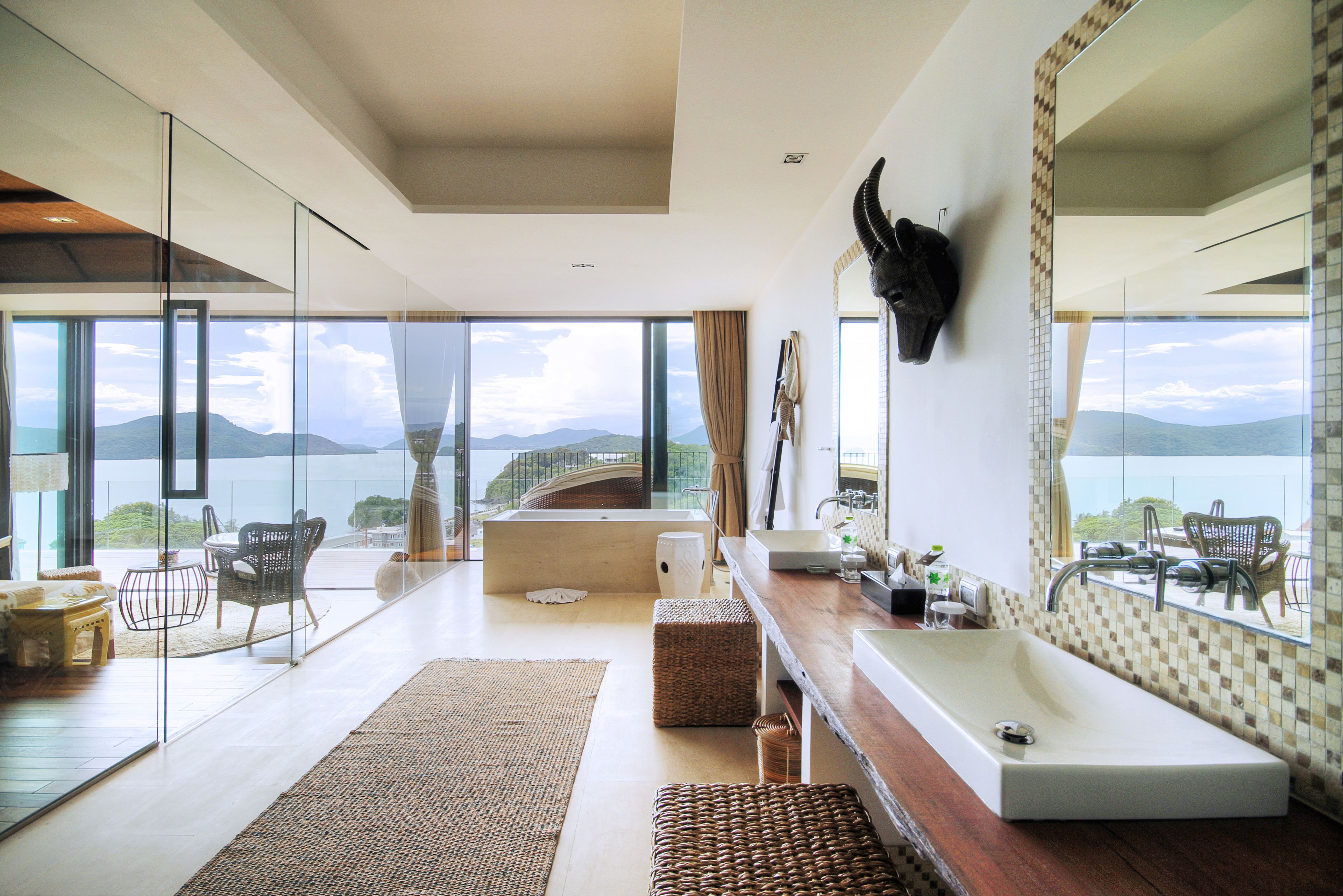 the cape absolute suite | bathroom | free toiletries, hair dryer, bathrobes, slippers