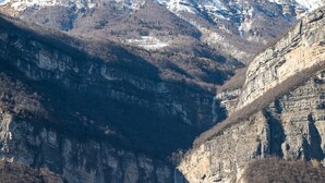A mountain with a flat-topped peak, steep cliffs, and a valley with sparse vegetation. - ibis Styles Crolles Grenoble A41 (Crolles)