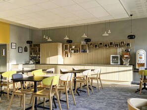 Daily buffet breakfast (EUR 11.50 per person)