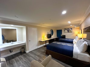 Standard Room, 2 Double Beds