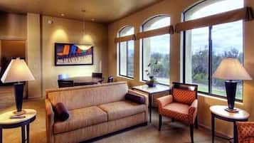 Apartment, 2 Schlafzimmer | Wohnzimmer