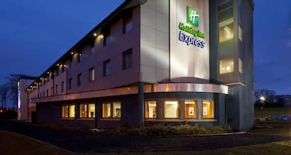 Holiday Inn Express Dunfermline by IHG