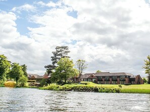 Lake view - Patshull Park Hotel Golf and Country Club (Wolverhampton)