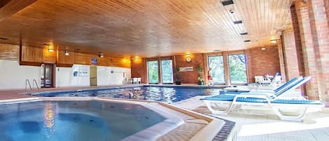 Indoor pool, outdoor pool