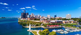 Trumbull and Porter Hotel