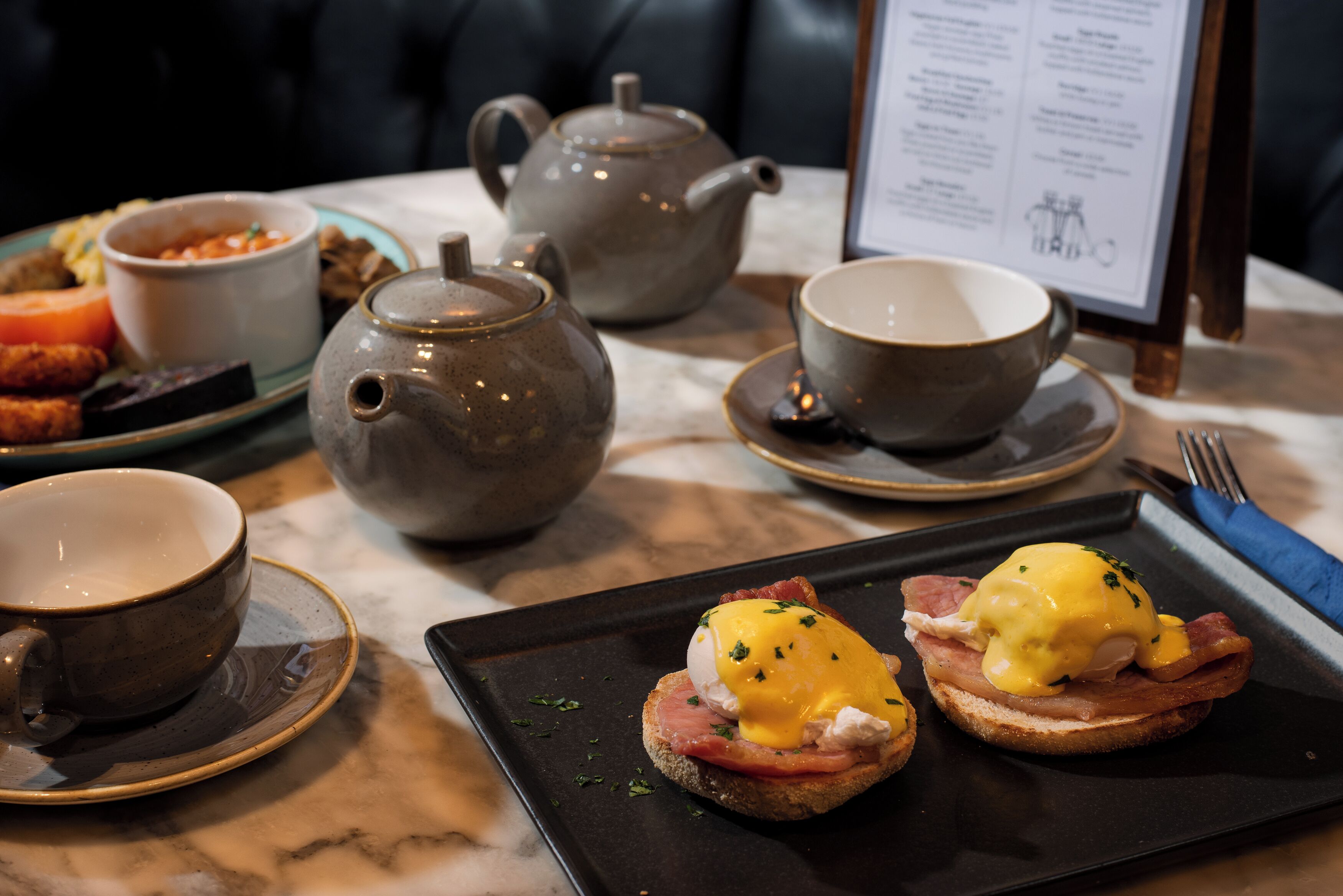 free daily english breakfast