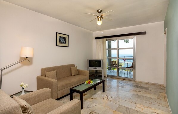 Comfort Suite, 2 Bedrooms | View from room