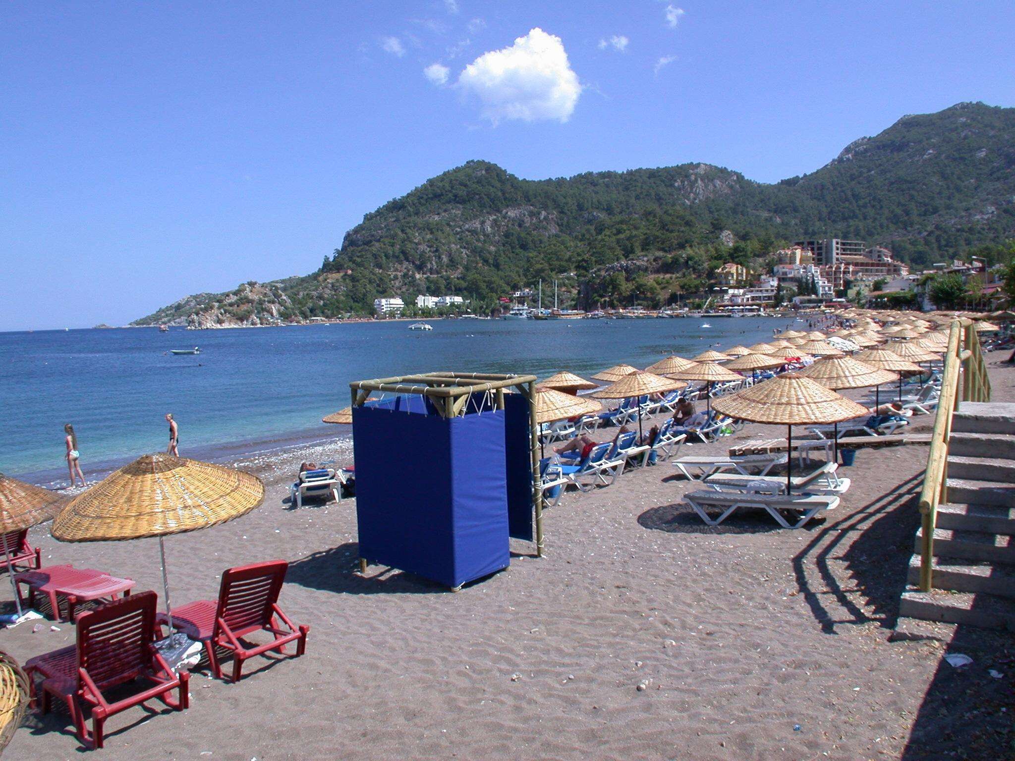 free beach shuttle, scuba diving, waterskiing, windsurfing