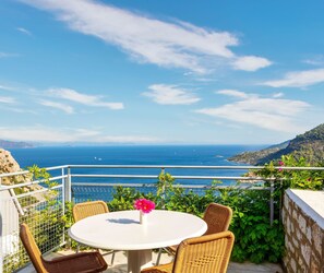 2 restaurants, breakfast, lunch, dinner served; Turkish cuisine - Loryma Resort Hotel (Marmaris)