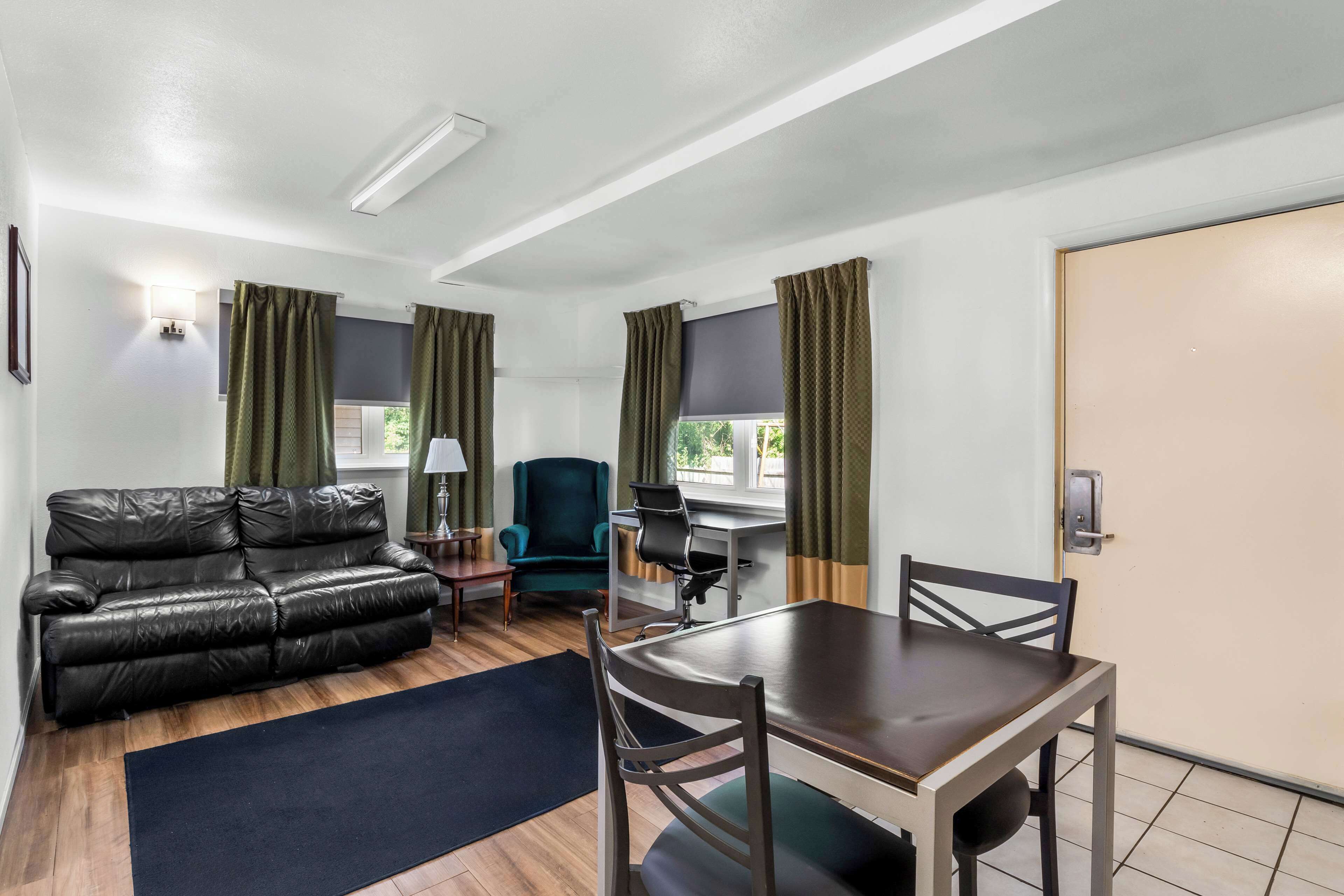 Fer et planche à repasser, lits pliants/supplémentaires, Wi-Fi gratuit