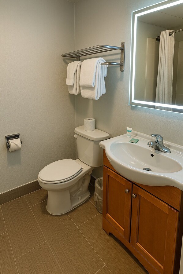 Ensemble douche/baignoire, articles de toilette gratuits