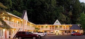 View from property - National 9 Inn Placerville (Placerville)