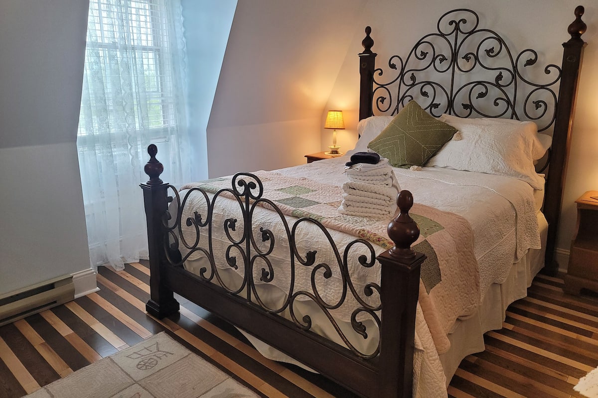 Standard Room 1