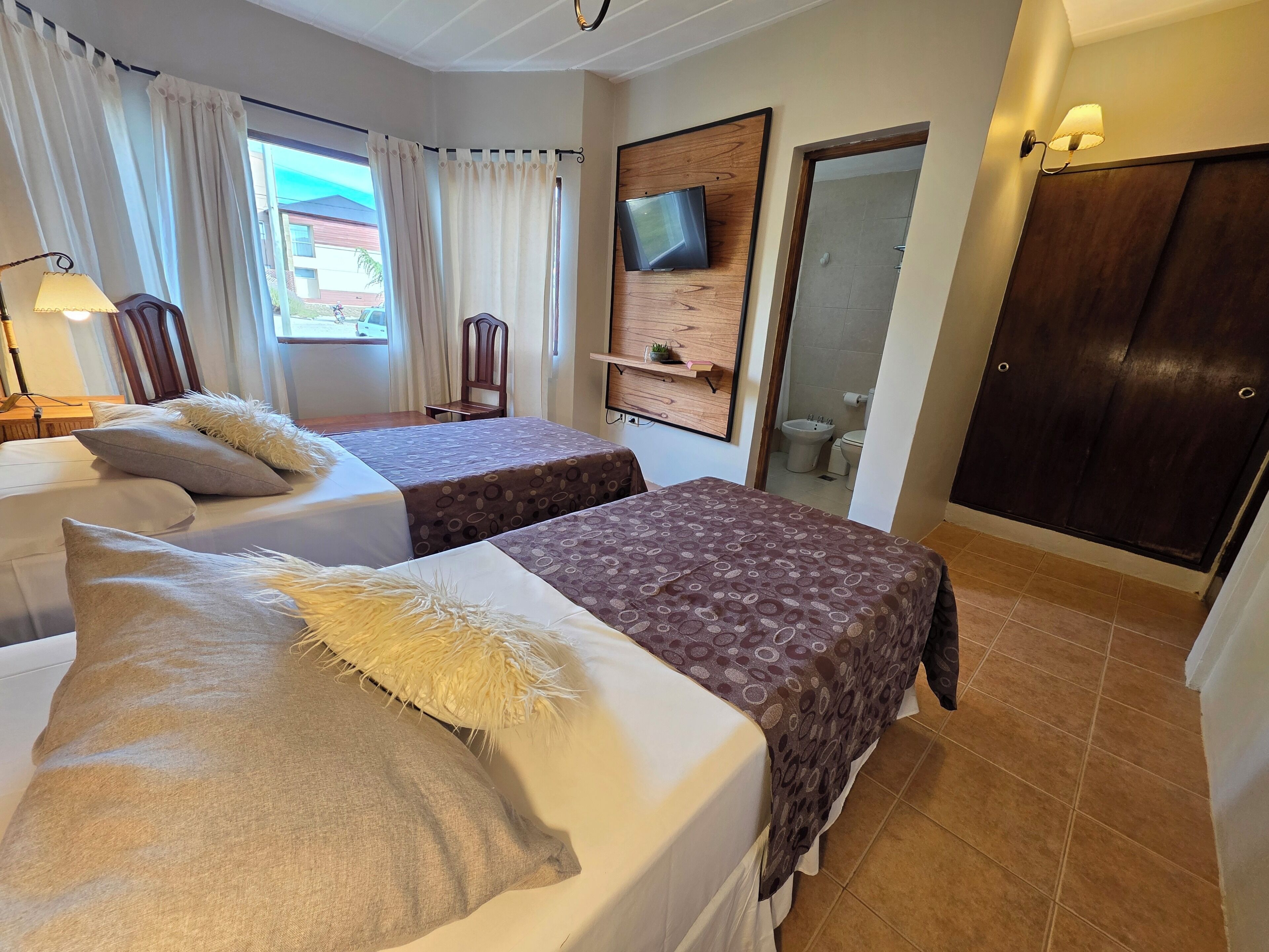 double or twin room | 1 bedroom, in-room safe, free wifi, bed sheets