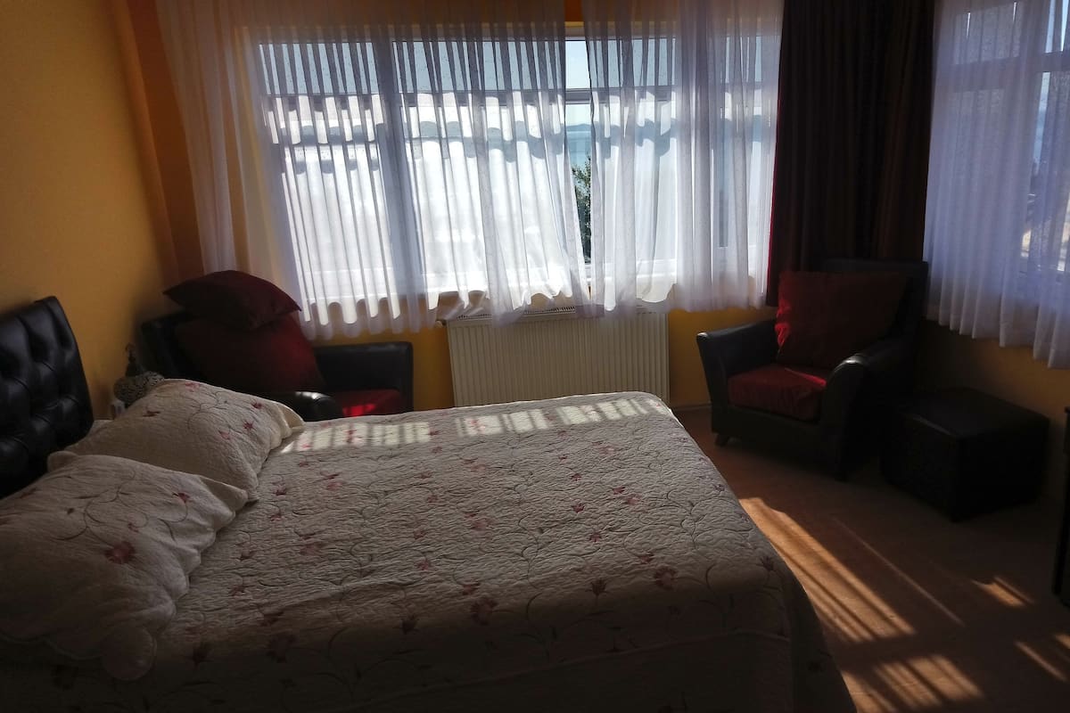 Suite, Sea View (On the 4th Floor, No Elevator)