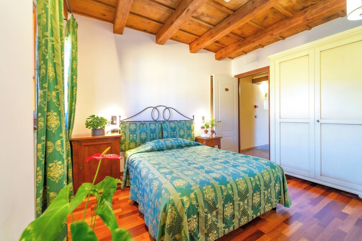 Comfort Single Room | Minibar, desk, blackout curtains, free WiFi