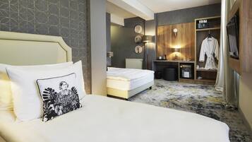 Standard Room, 3 Single Beds