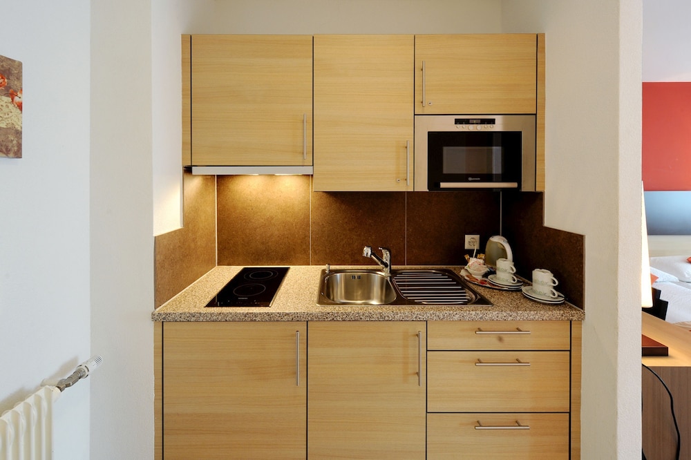 Hôtel Bon Port by null