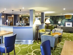 Bar (on property) - Mercure Newbury West Grange Hotel (Thatcham)