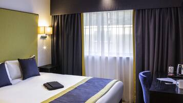Standard Double Room, 1 Double Bed | Premium bedding, in-room safe, individually furnished, desk