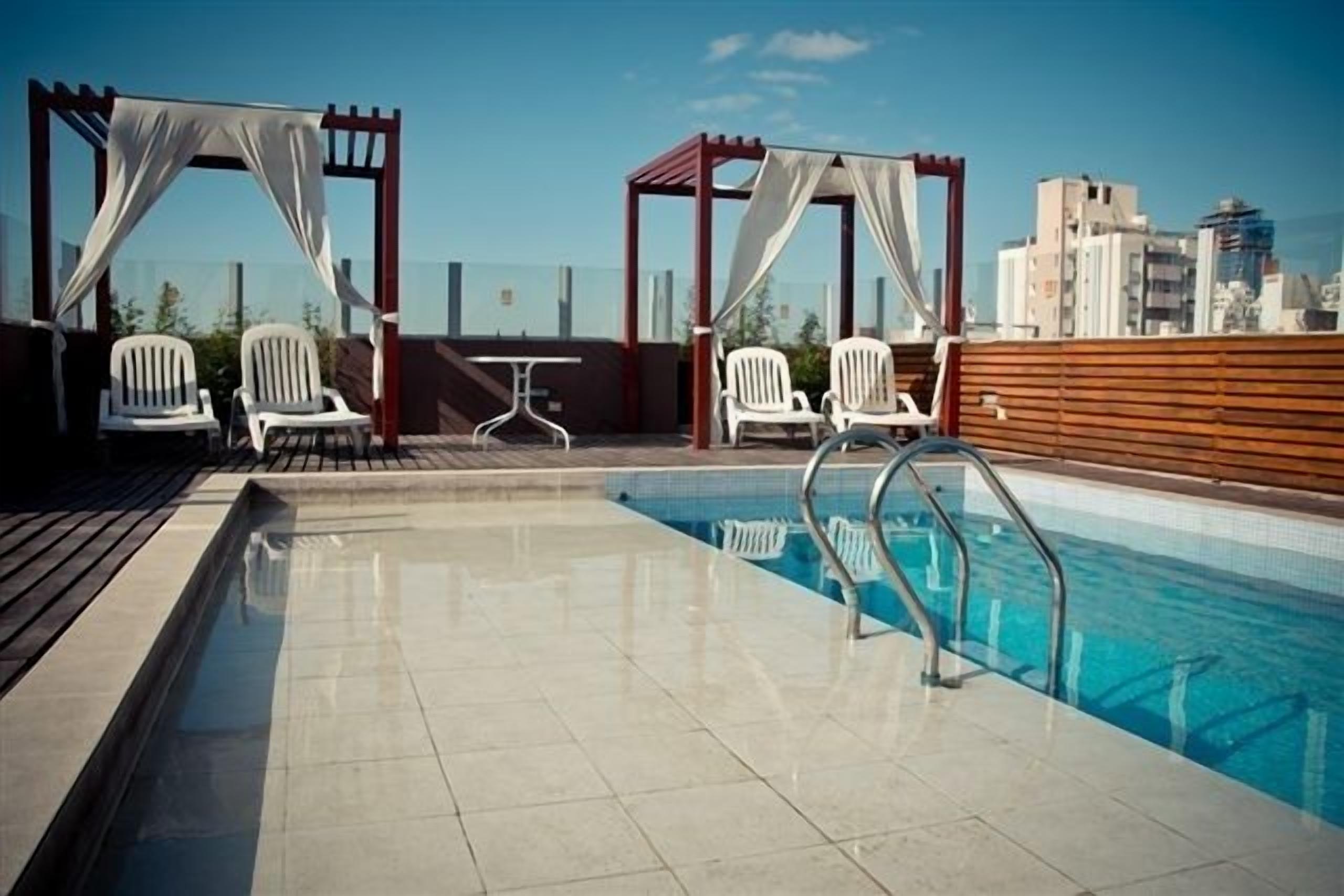 Outdoor pool, pool loungers