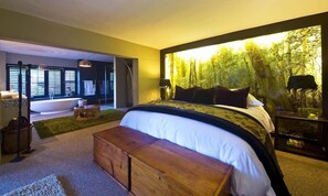 Premium bedding, down duvets, minibar, in-room safe