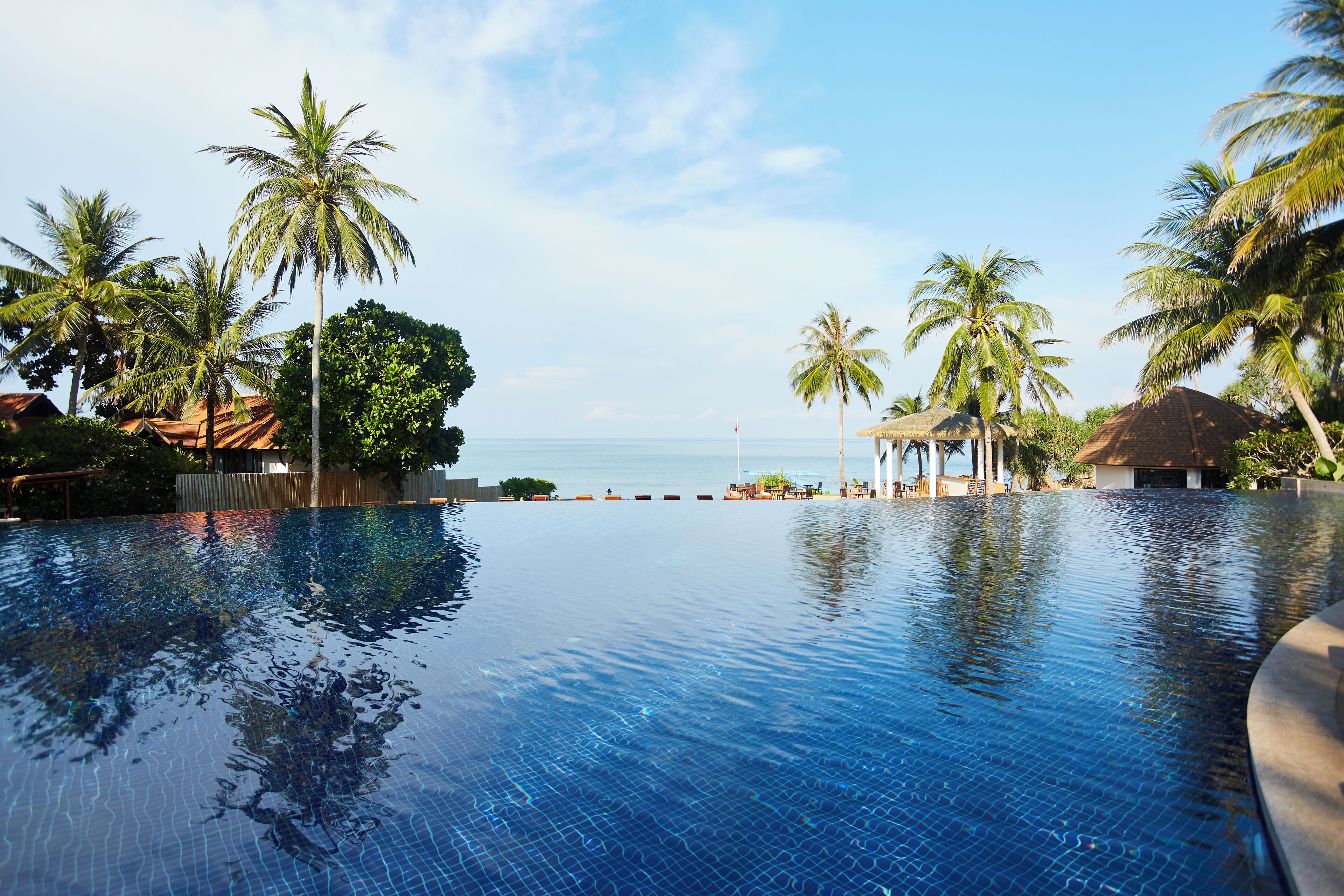 2 outdoor pools, pool umbrellas, pool loungers