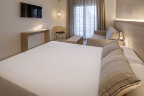 In-room safe, desk, soundproofing, iron/ironing board