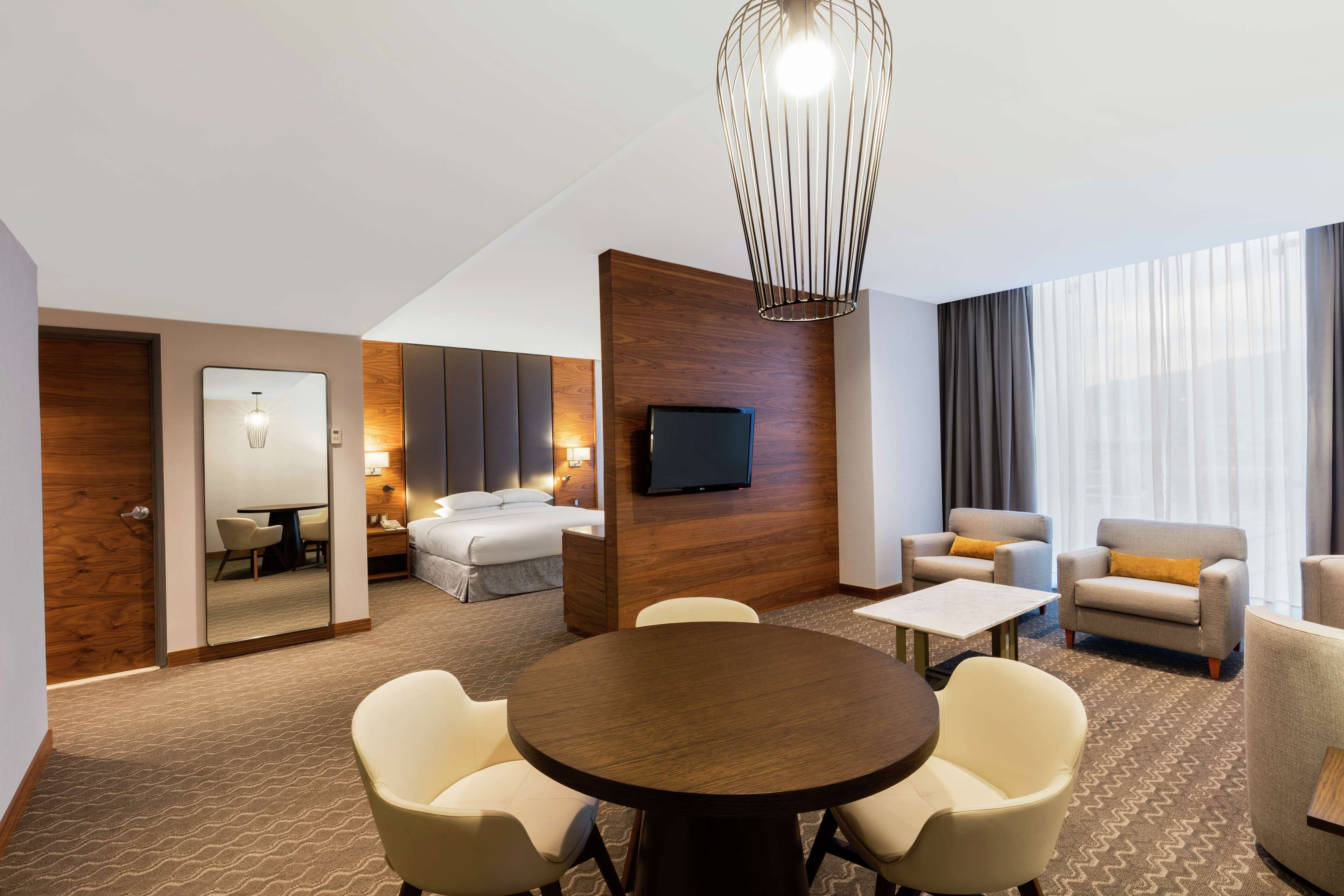 1 bedroom, minibar, in-room safe, desk