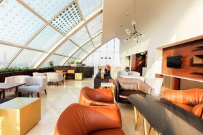 Lobby - DoubleTree by Hilton Hotel Mexico City Santa Fe (Mexico City)