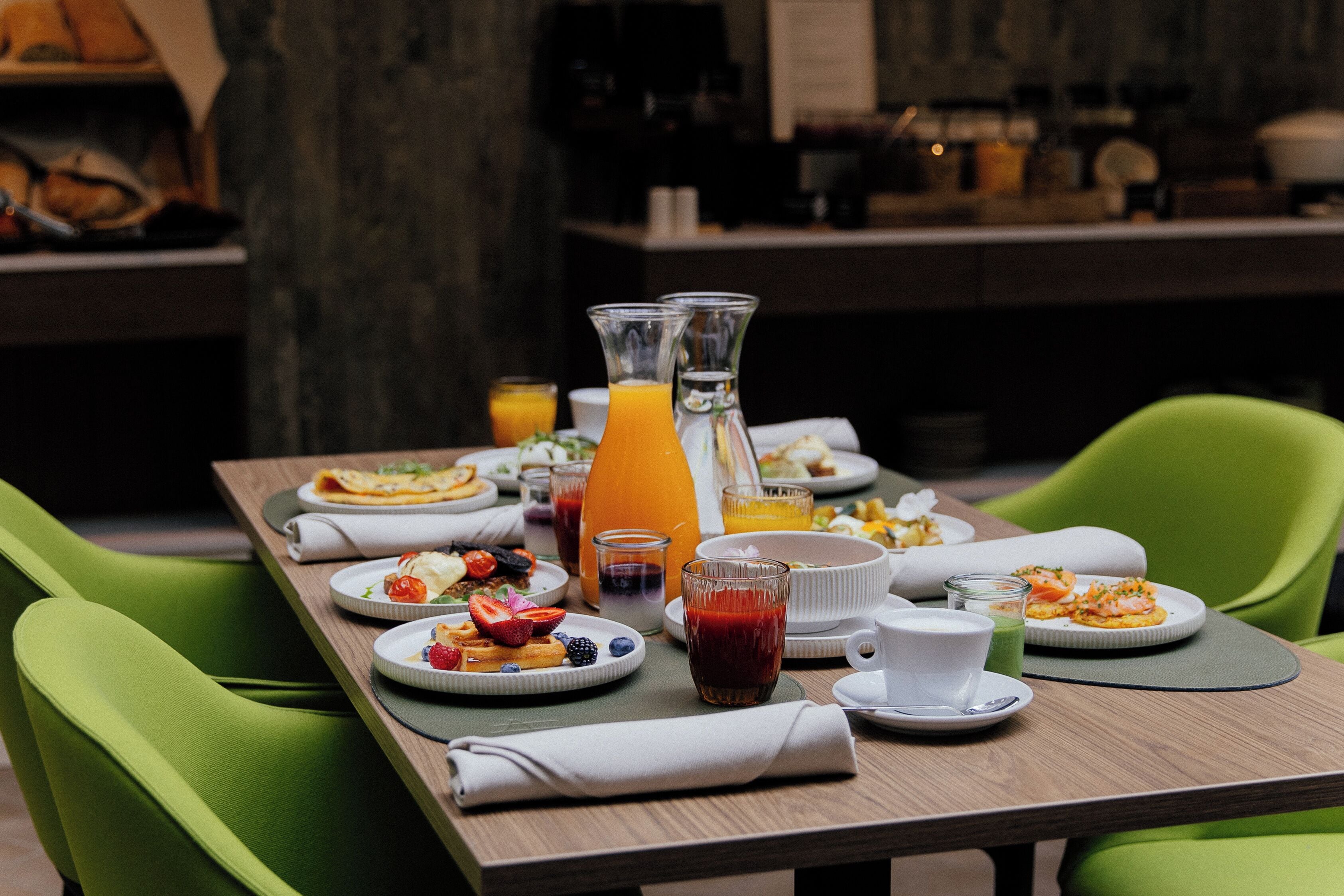 daily buffet breakfast (eur 25 per person)