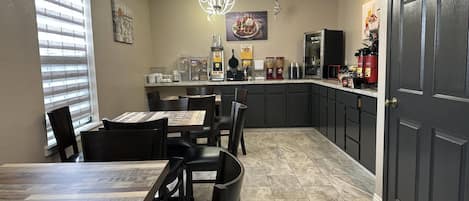 Free daily on-the-go breakfast