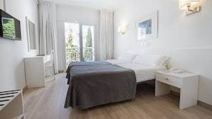 Room - Garbi Park Lloret Hotel (Lloret de Mar)