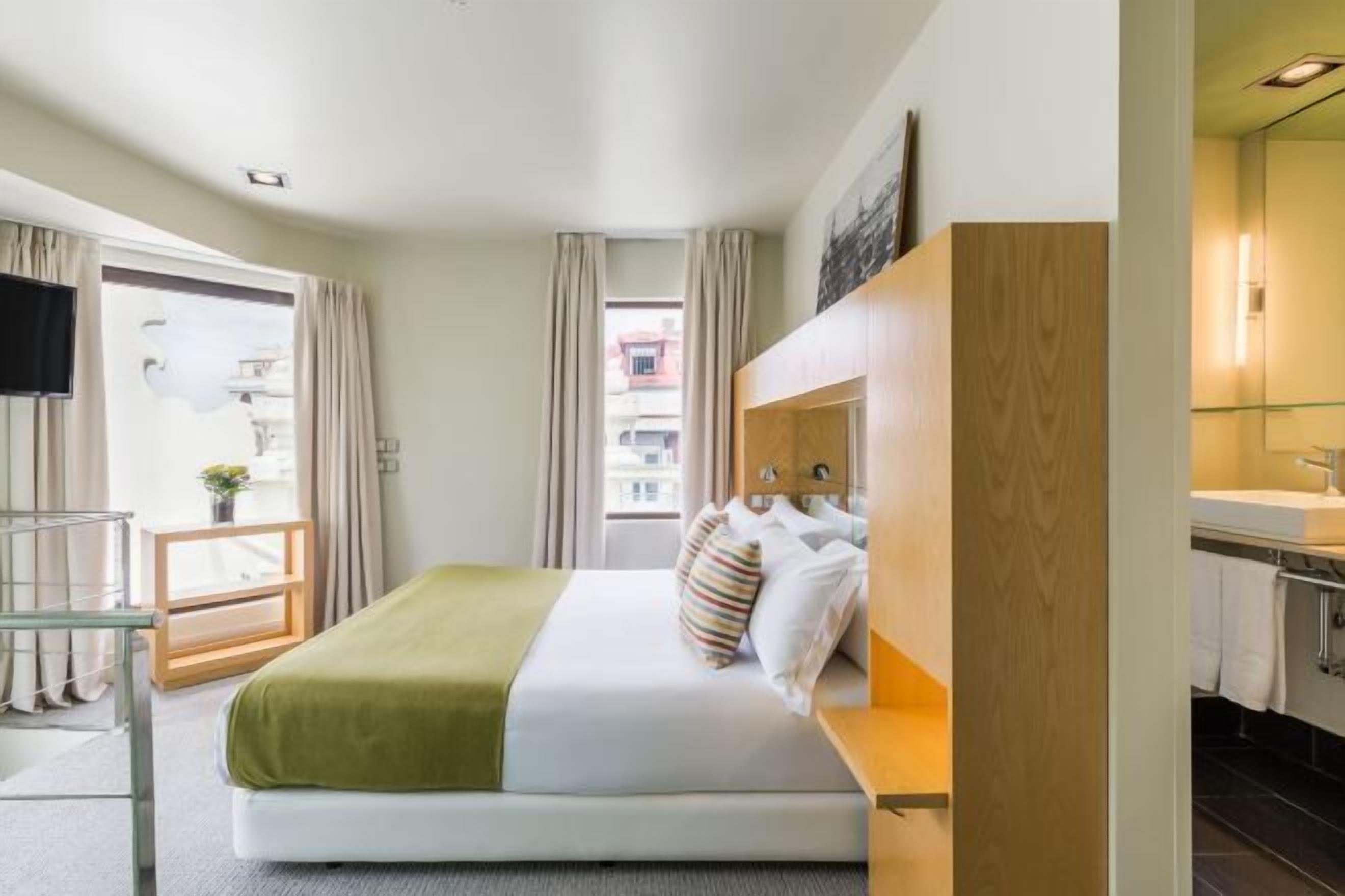 Minibar, in-room safe, desk, blackout curtains