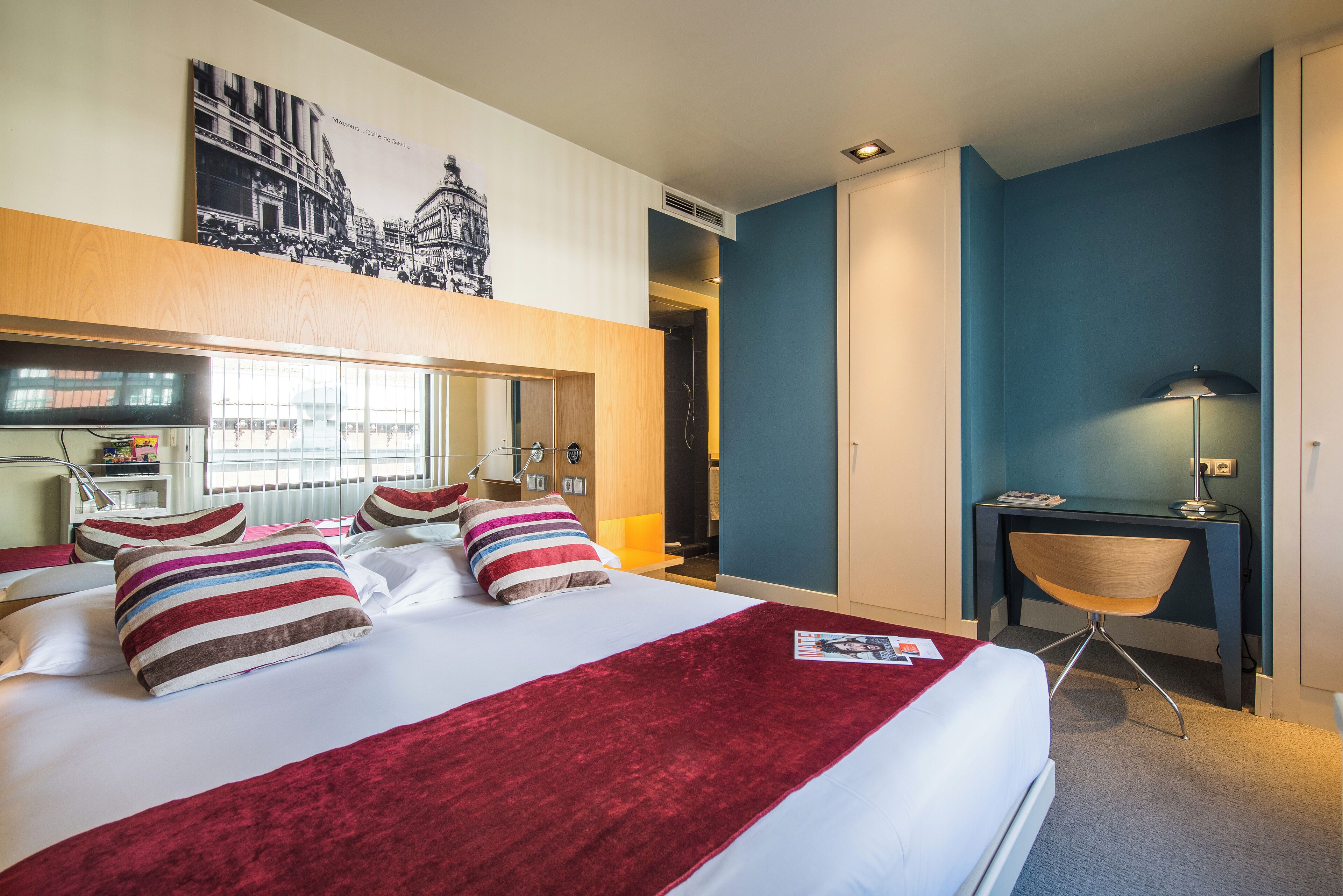 Minibar, in-room safe, desk, blackout curtains