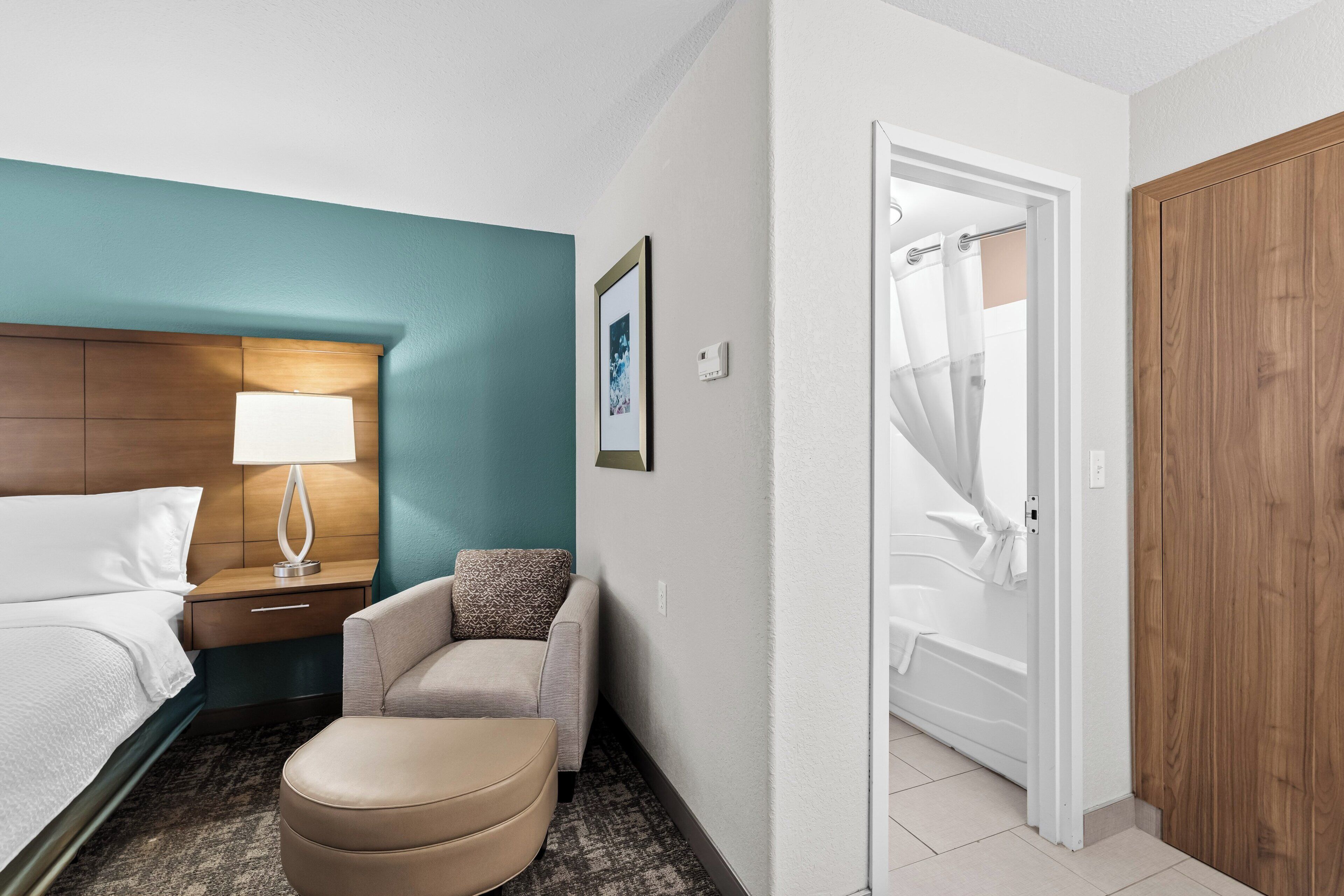 Premium bedding, individually decorated, individually furnished, desk