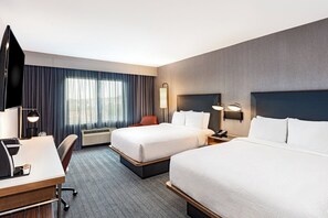 Desk, blackout curtains, soundproofing, iron/ironing board - Courtyard Anaheim Resort/Convention Center (Anaheim)