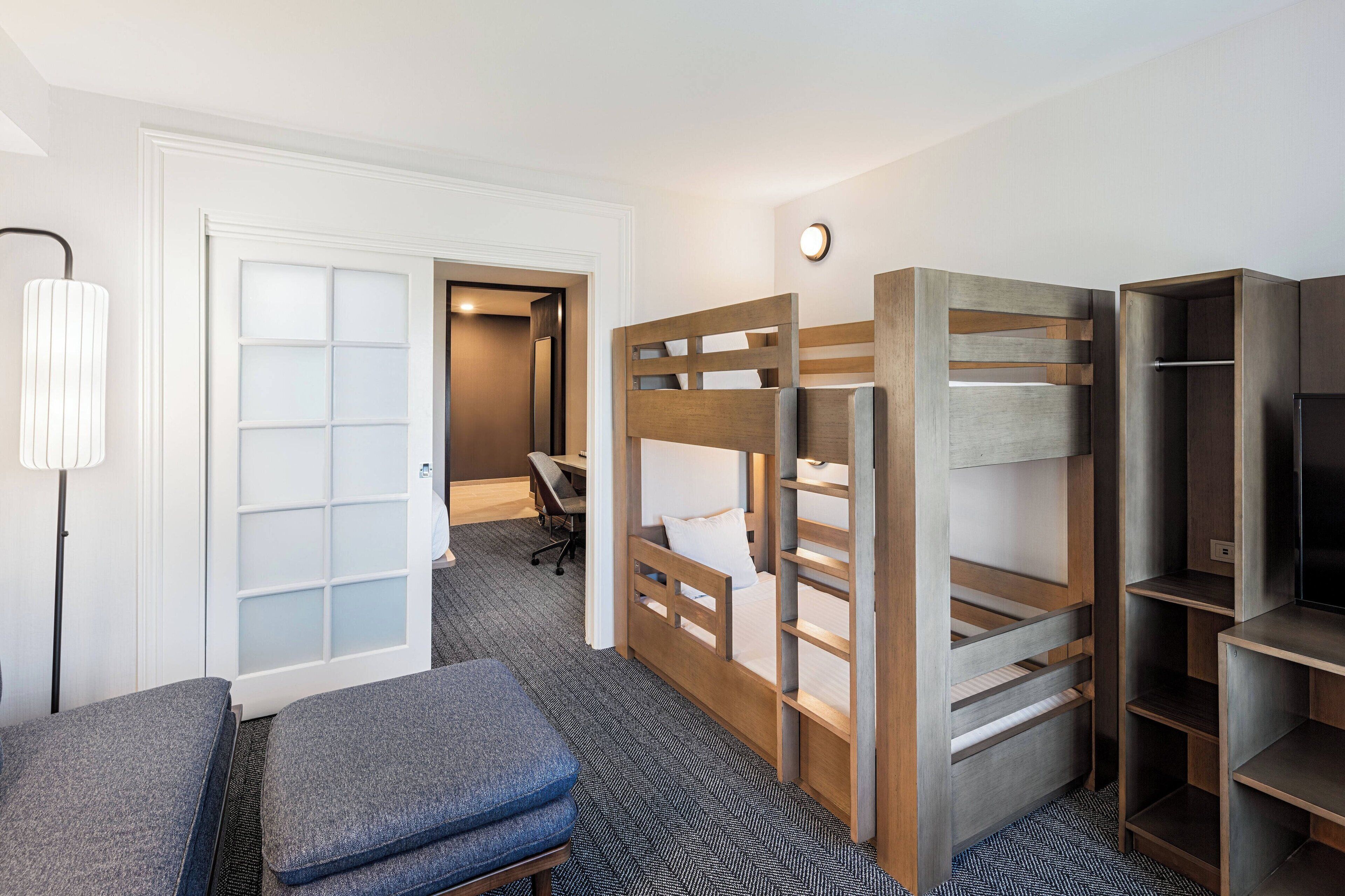 37-inch smart tv with cable channels, tv, netflix