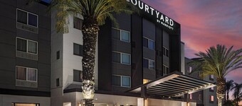 Courtyard Anaheim Resort/Convention Center