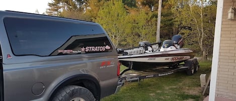 Ubetjent parkering (inkludert)