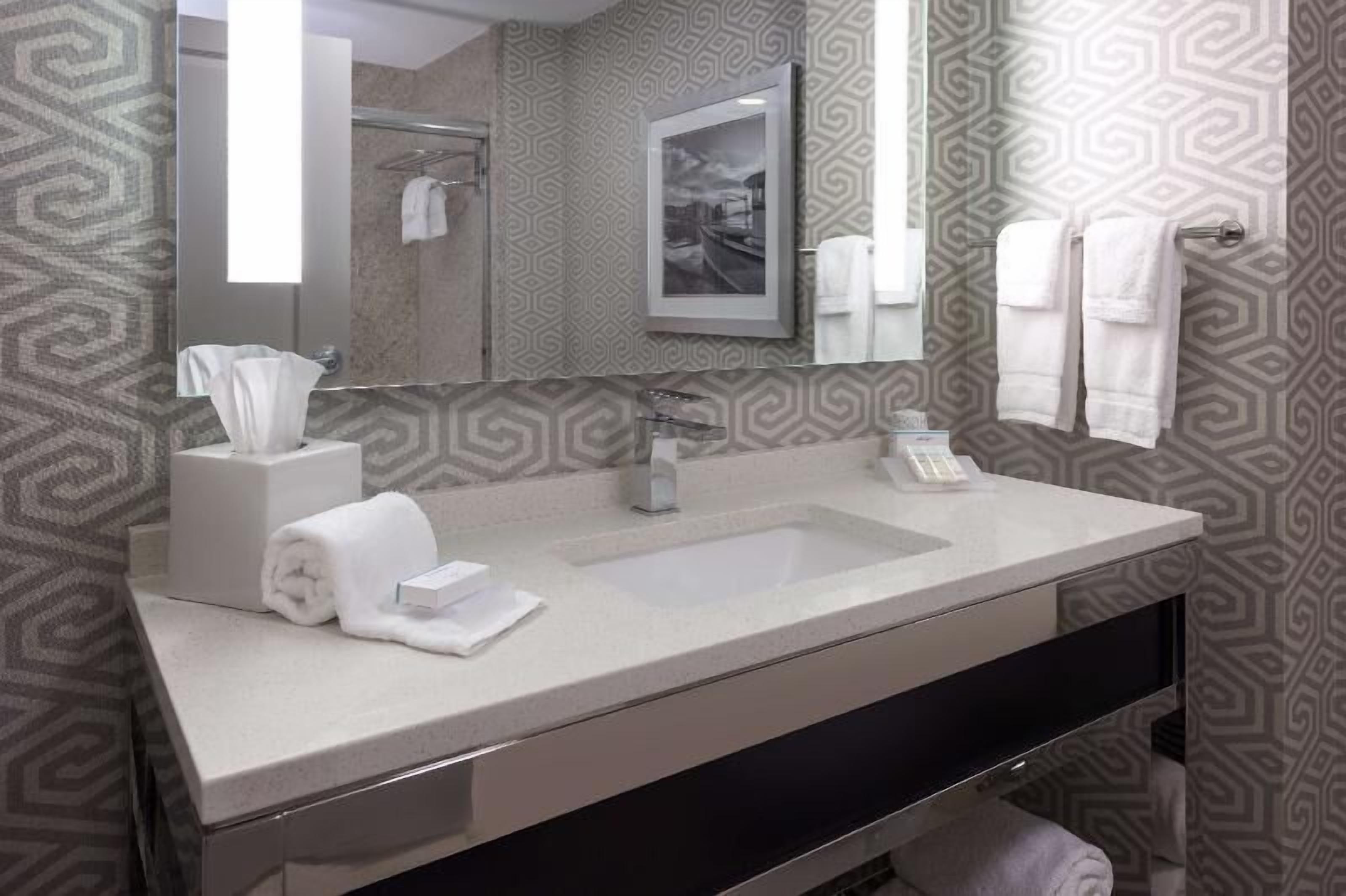 Bathroom | Free toiletries, hair dryer, towels
