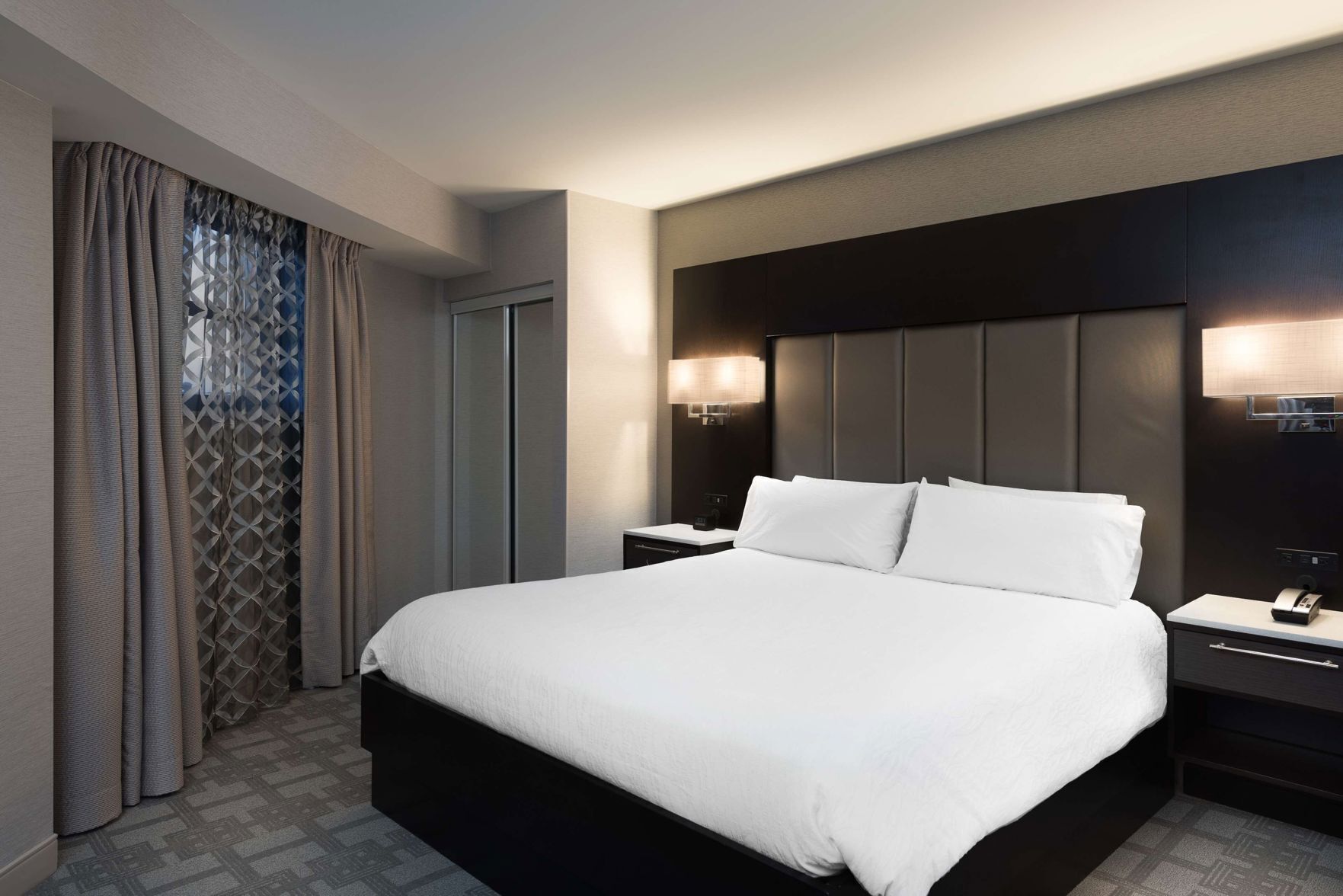 Premium bedding, pillowtop beds, in-room safe, desk