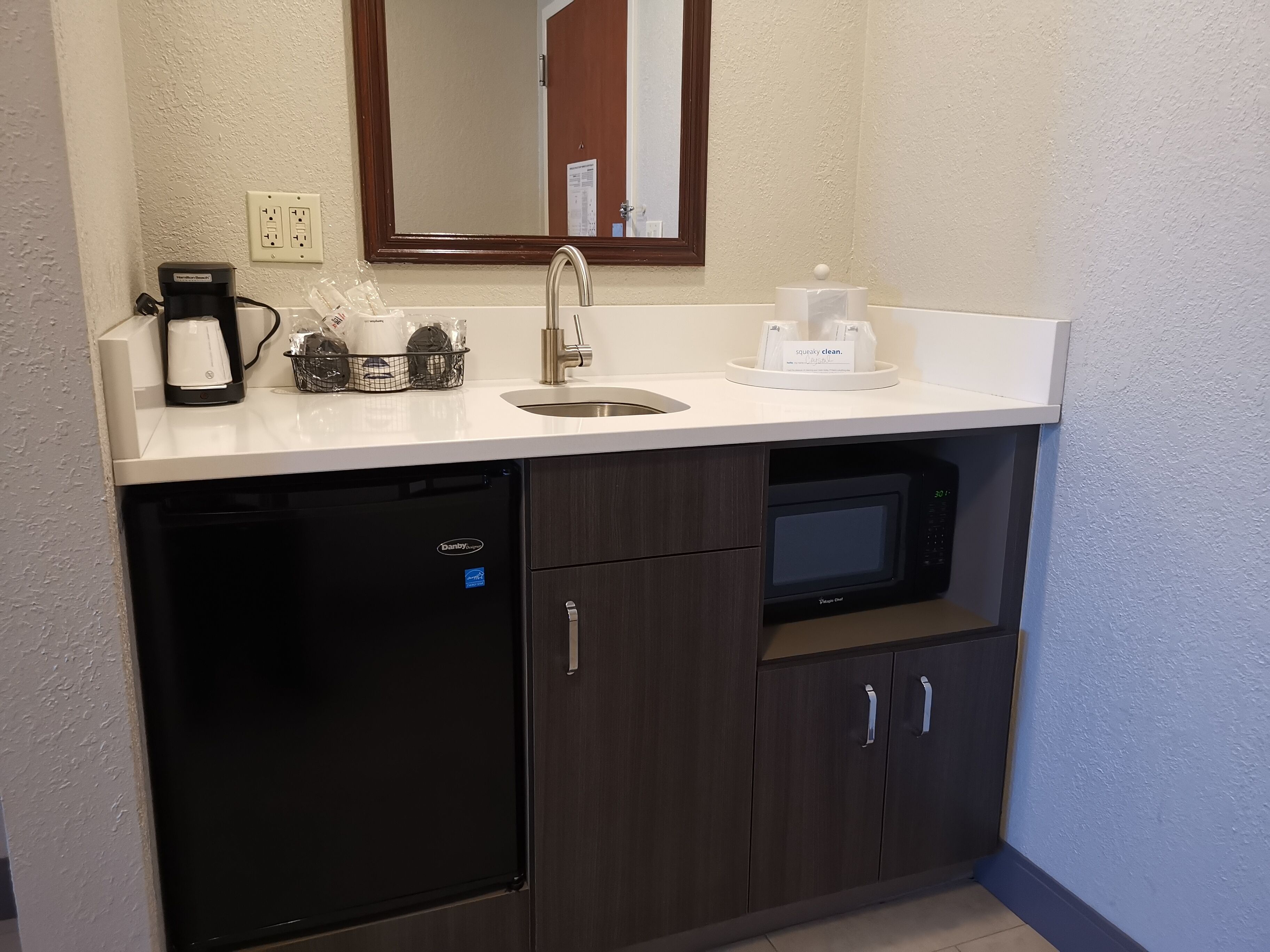 king studio mountain view/balcony | premium bedding, down duvets, pillow-top beds, in-room safe