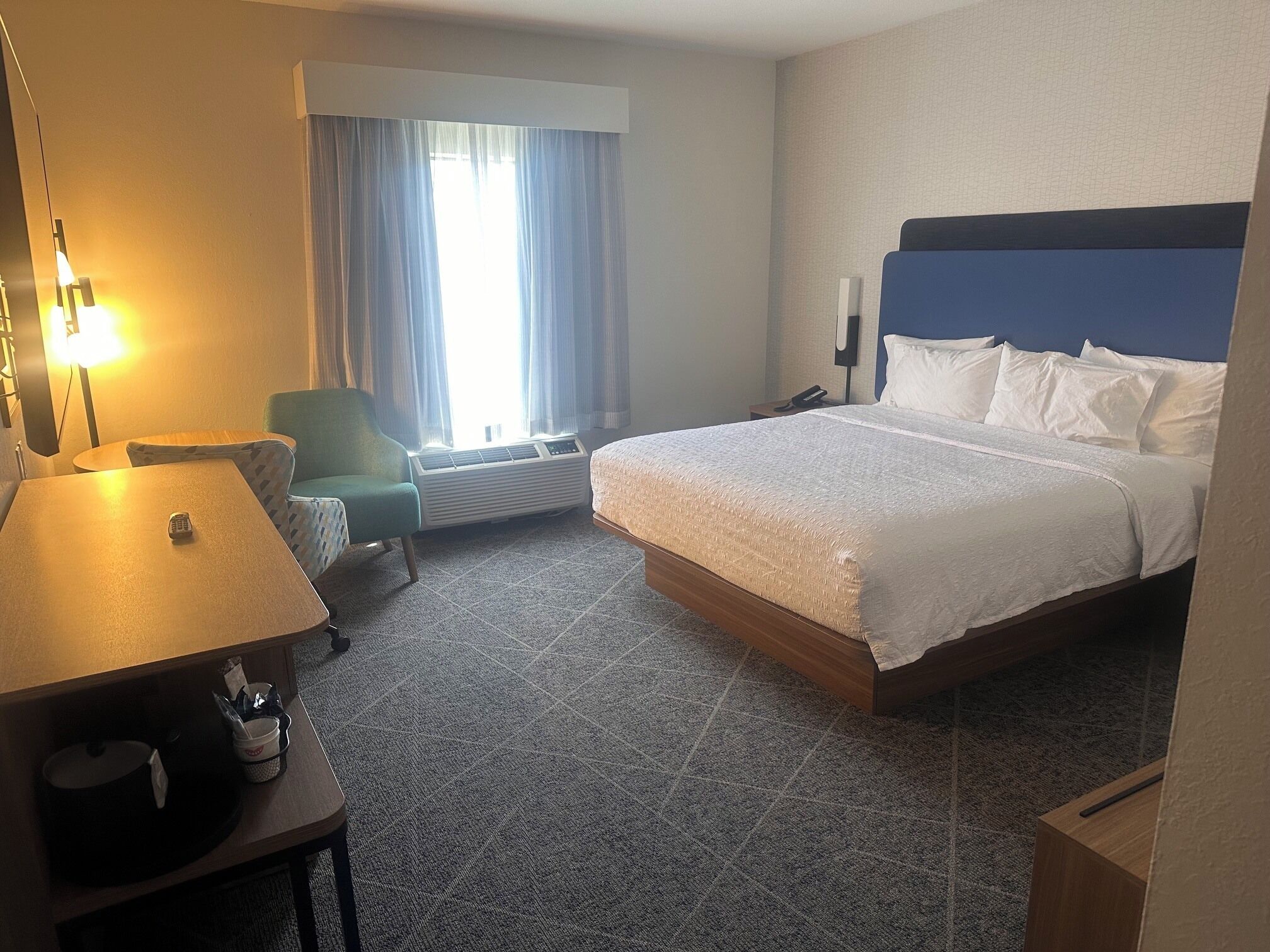 Iron/ironing board, free WiFi, alarm clocks, bed sheets