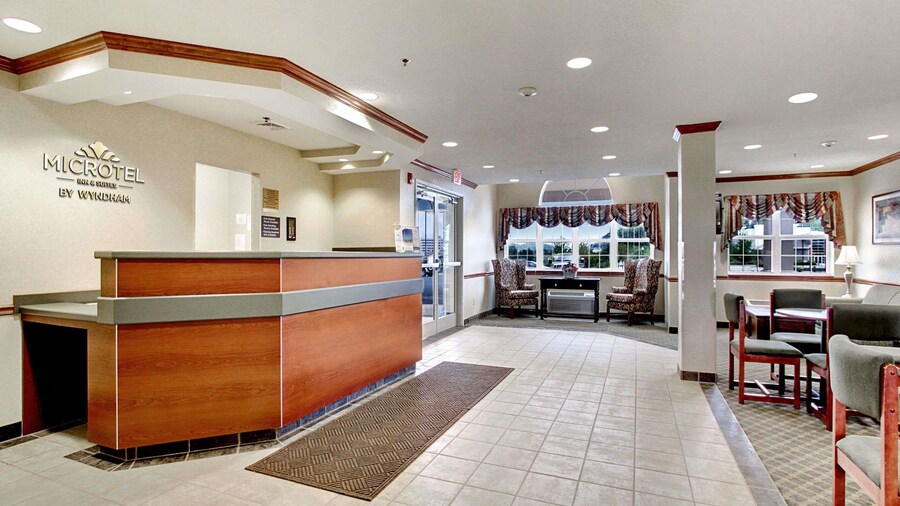 Microtel Inn & Suites by Wyndham Bridgeport