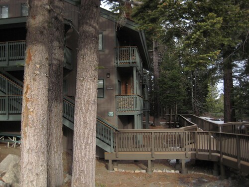 Hidden Valley by Mammoth Reservation Bureau